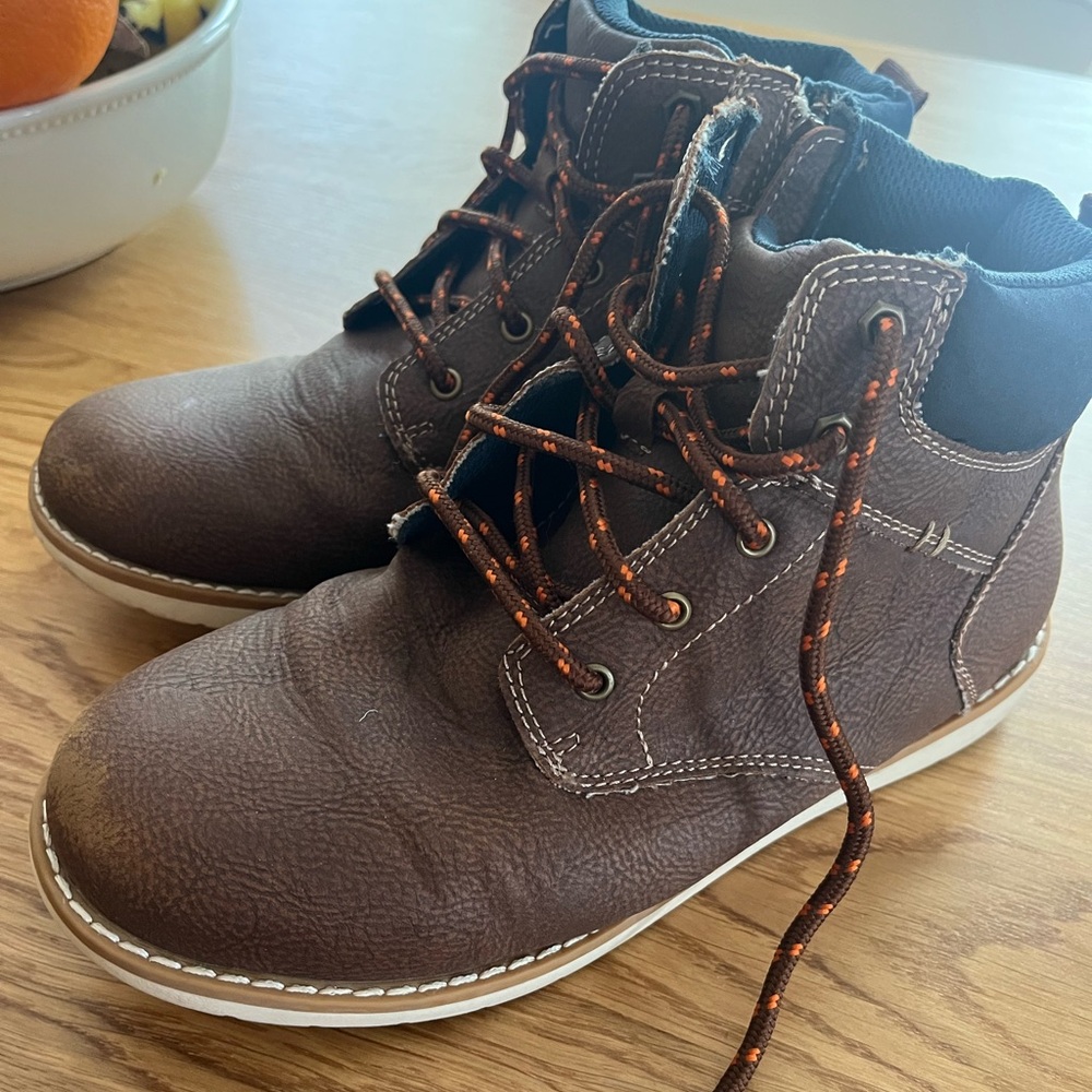Boys Sonoma boots